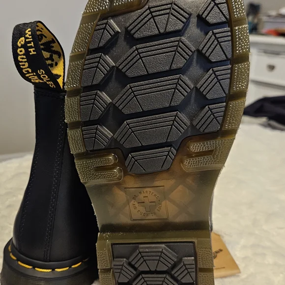 Dr. Martens 2976 Black Fur-Lined Chelsea Boots - Picture 2 of 4